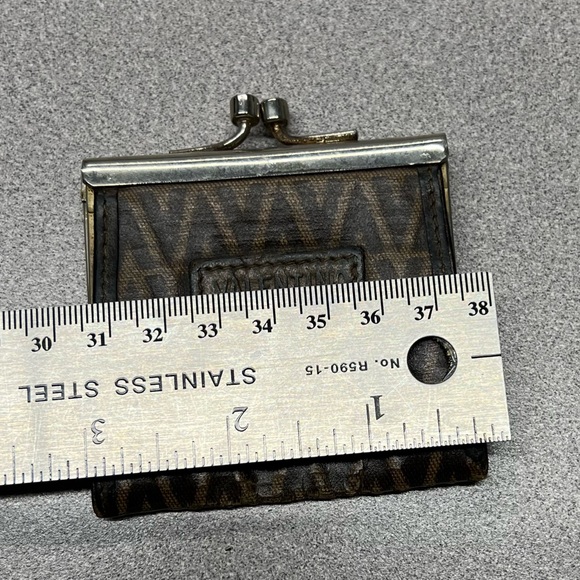 Authentic Vintage Valentino Coin Purse - Picture 10 of 11